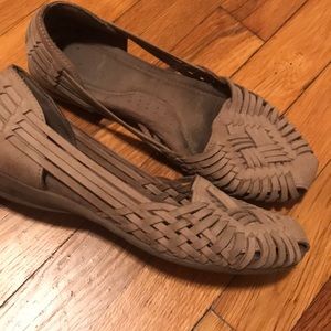 Natural Soul, Tan Suede Grandeur Slip On Size 8